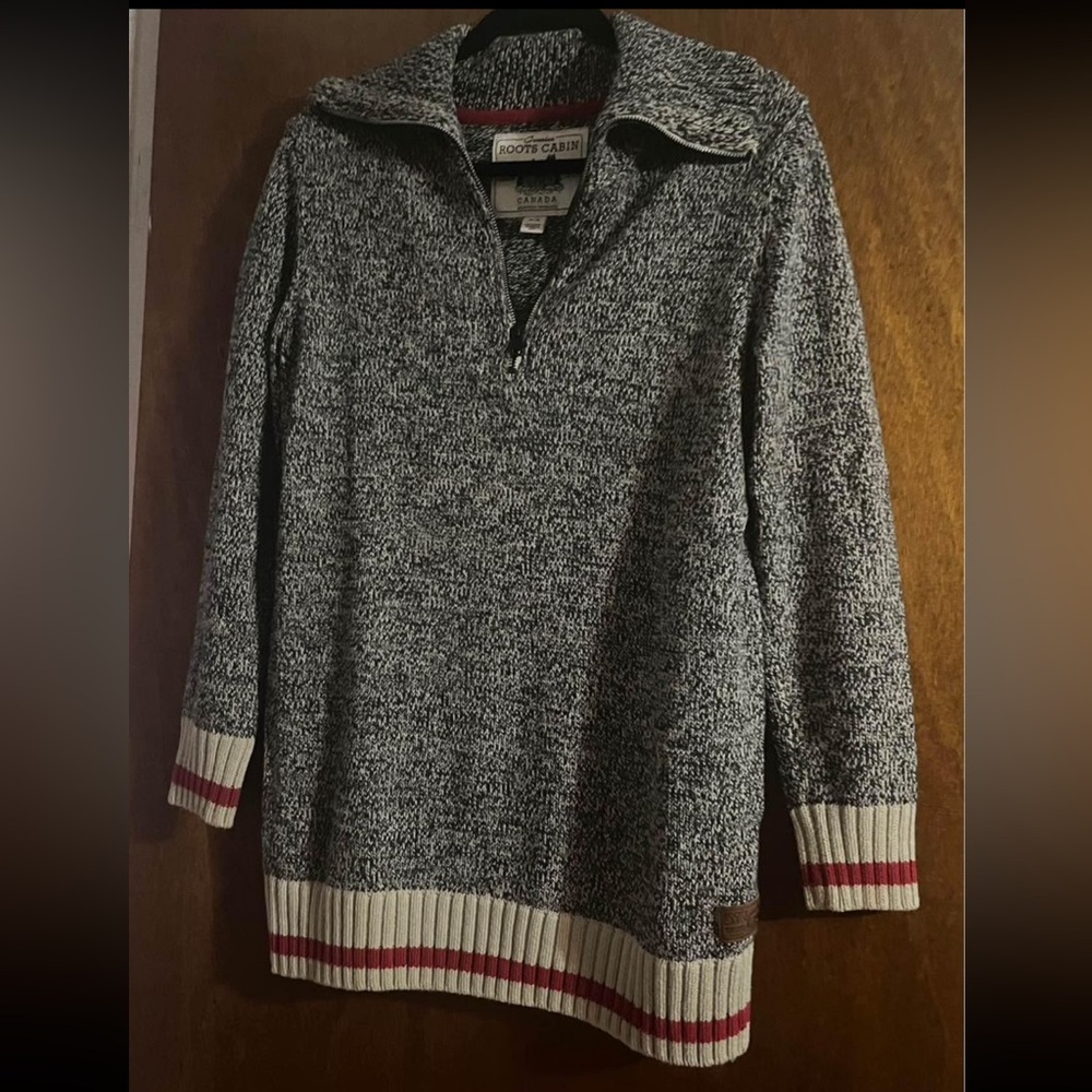 Roots Bundle: All authentic Roots clothing and blanket.